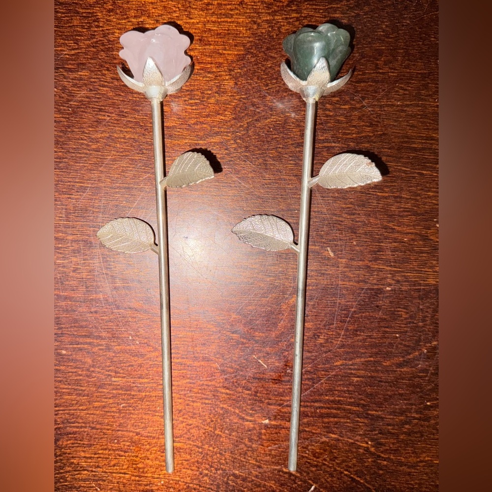Rose Quartz or Aventurine Rose Carving w/Silver Stainless stem - Choose 1 ๐น๐น - Picture 4 of 8